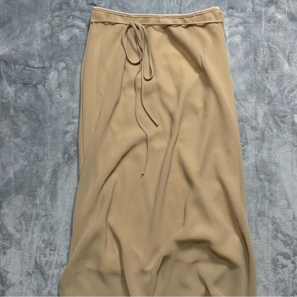 🖤Tan Tie Back Midi Length Skirt - Picture 2 of 8